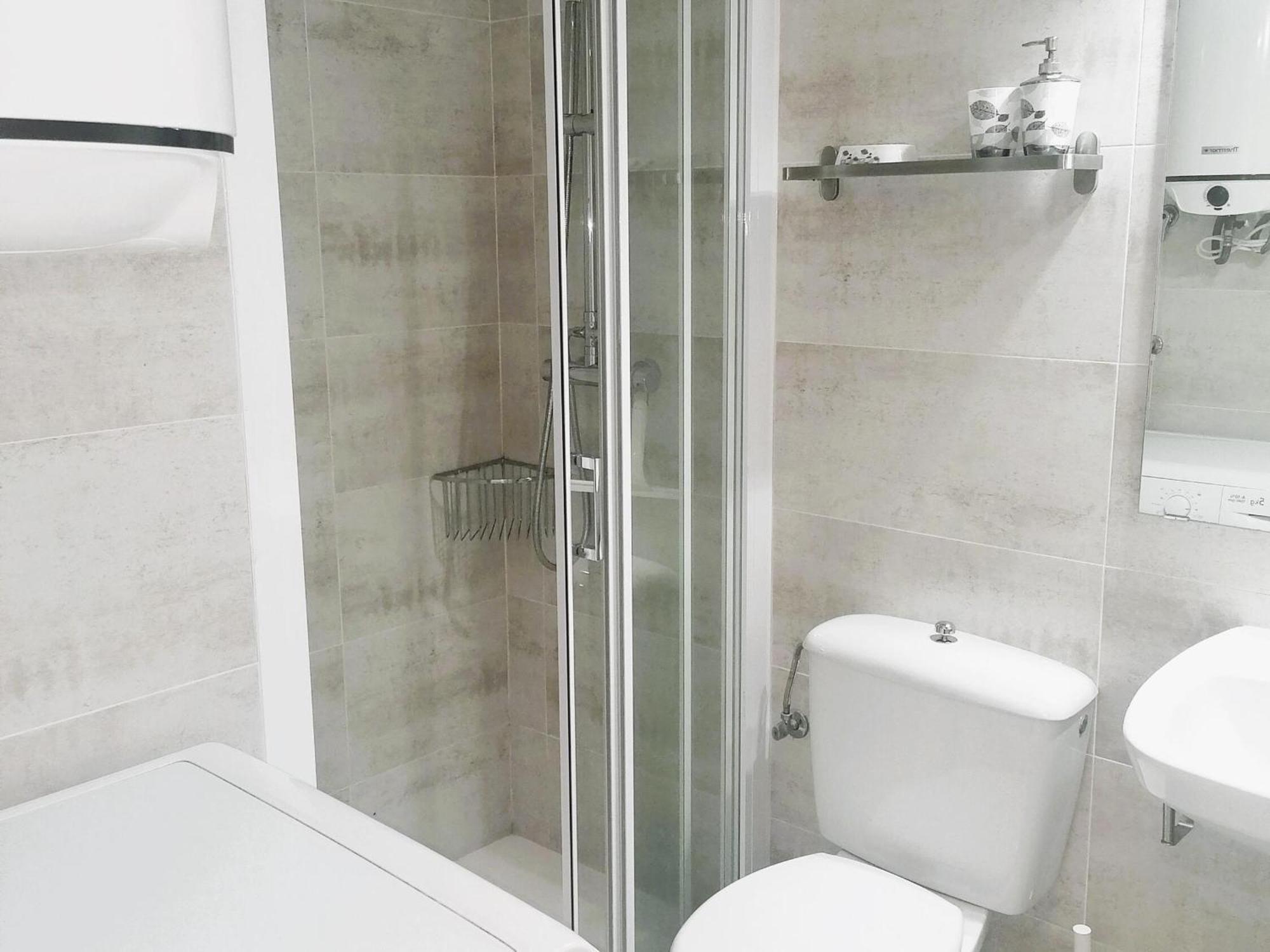 2166 Rocmar 1 4-c, Excelente Situacion Frente Al Puerto Pesquero Y Con Vista A La Bahia. Gran Terraza. Gran Parking Publico Delante. - Es-258-30 Appartement